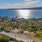 Thalassa View דירה