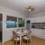 Thalassa View דירה *